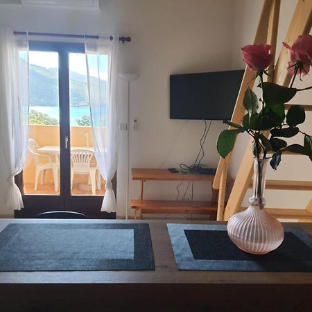 Apartment Liscia sea view Calcatoggio  Esterno foto